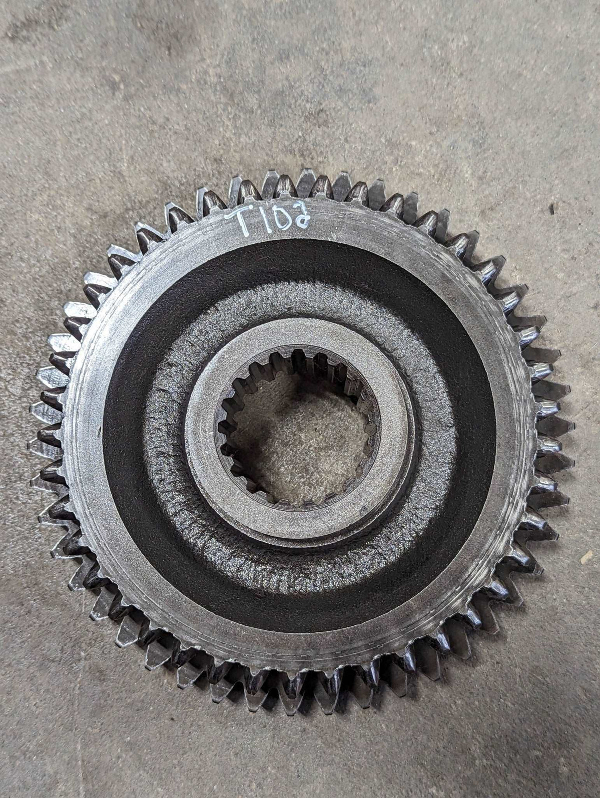 1st/2nd Slider Gear IH International 528674R1 USED - Hines Equipment Repair & Parts