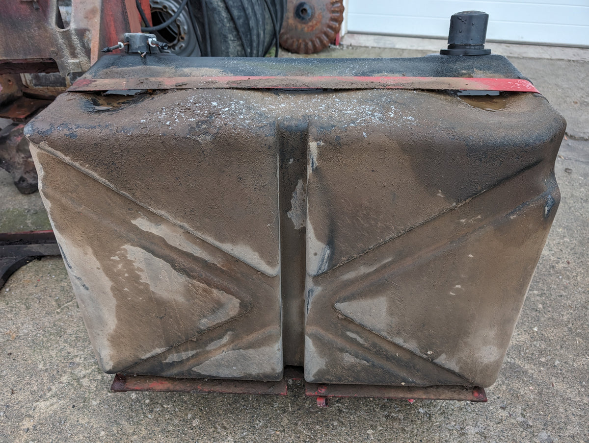 Rear Fuel Tank IH International 72907C92 103938C3 USED