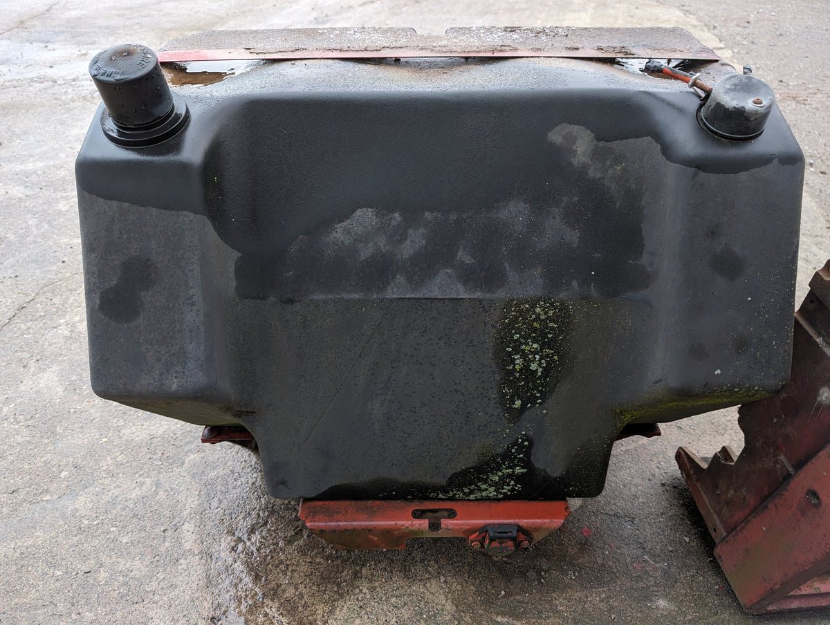Rear Fuel Tank IH International 72907C92 103938C3 USED