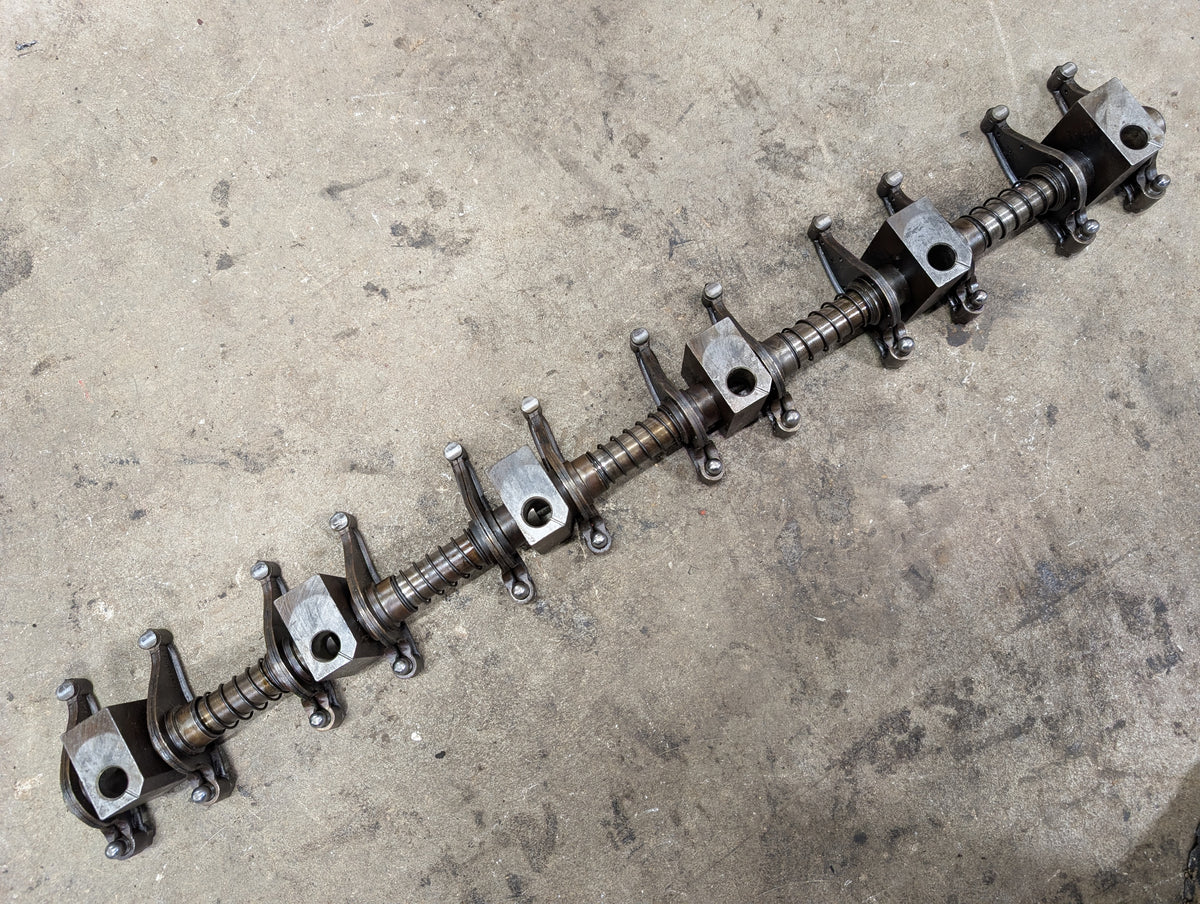 Rocker Arm Assembly IH International 675547C2 675447C91 675447C92 675660C92 USED