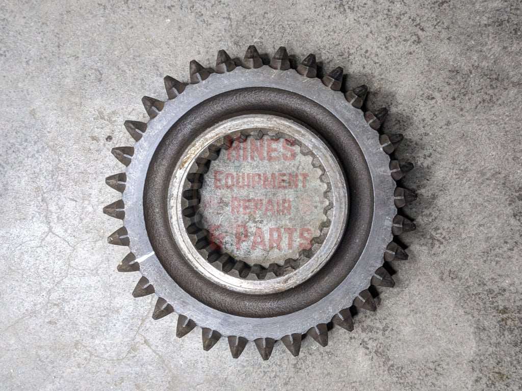 2nd Speed Drive Gear IH International 528672R1 USED - Hines Equipment Repair & Parts