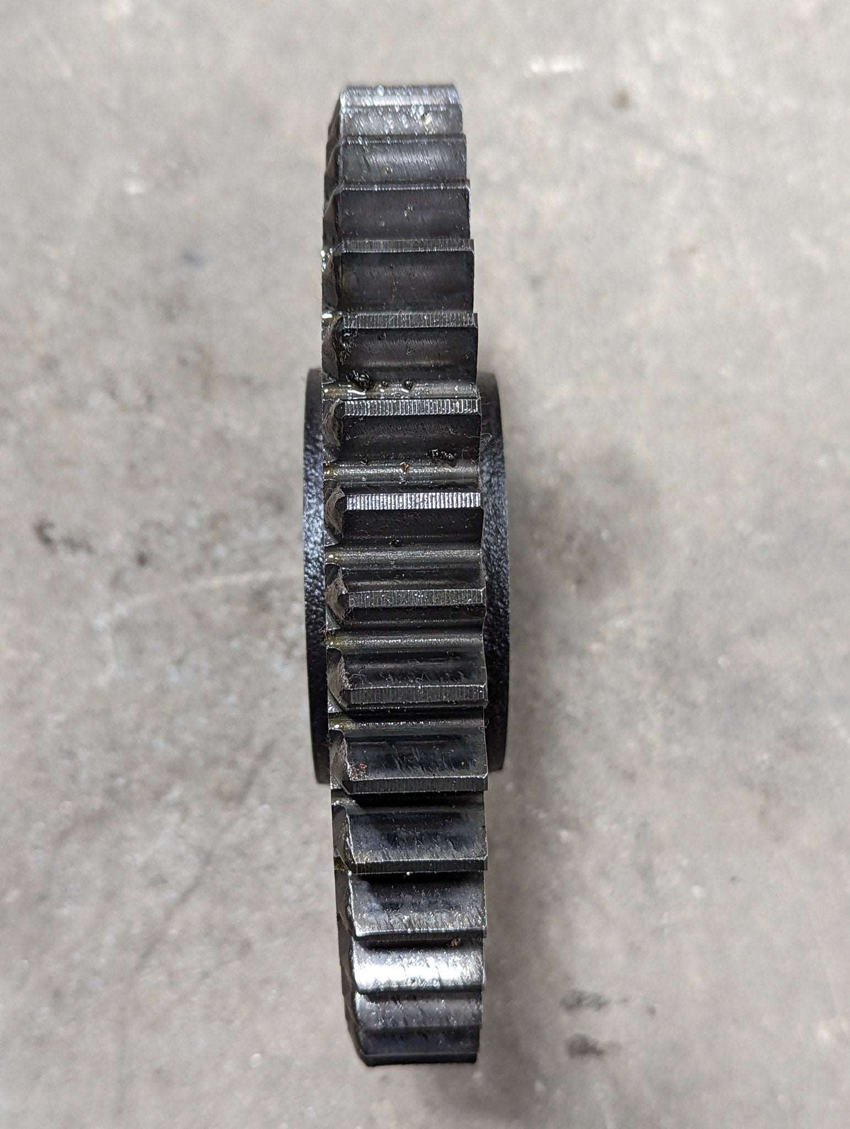 3rd Speed Driving Gear IH International 528671R1 USED - Hines Equipment Repair & Parts