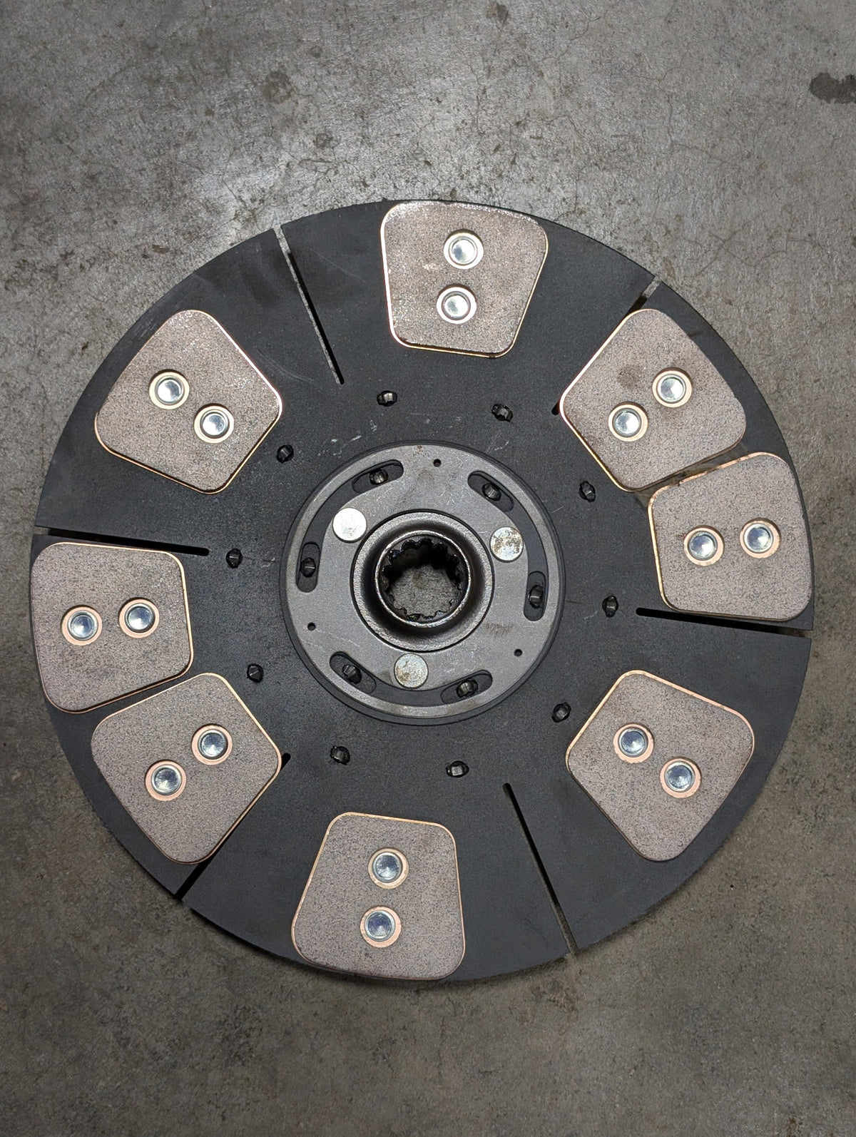 14" HD Clutch IH International 67735C92 USED