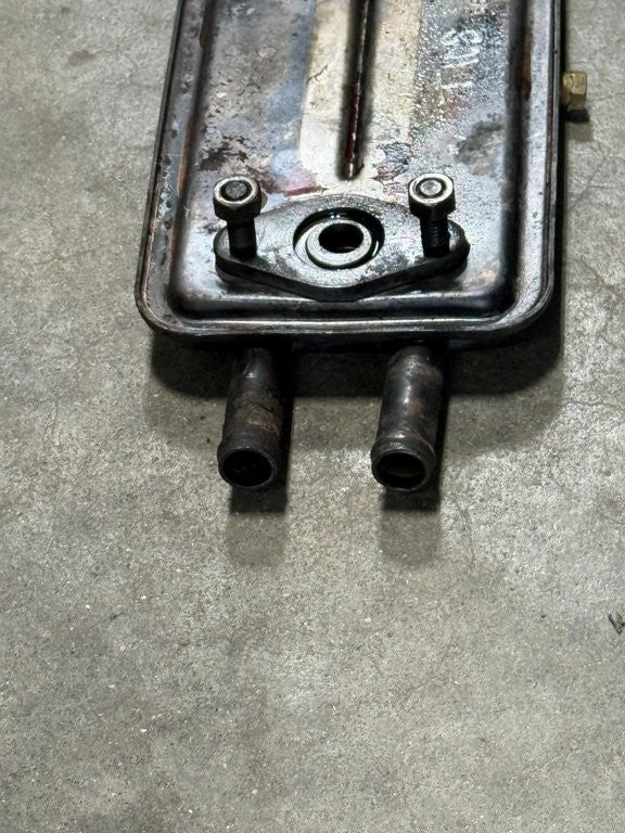 Engine Oil Cooler IH International 3228132R1 USED