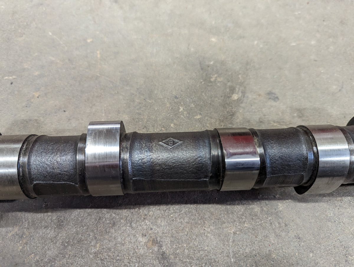 Camshaft IH International 1802338C91 USED