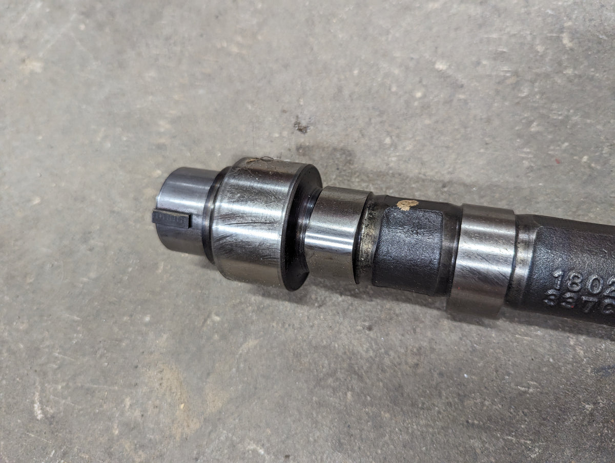 Camshaft IH International 1802338C91 USED