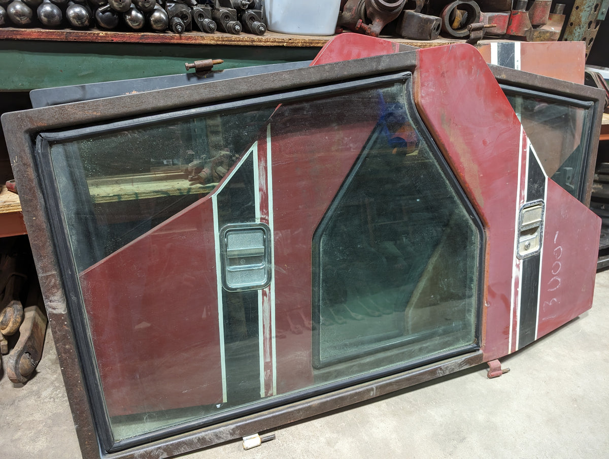 Left Cab Door IH International 143348C2 USED