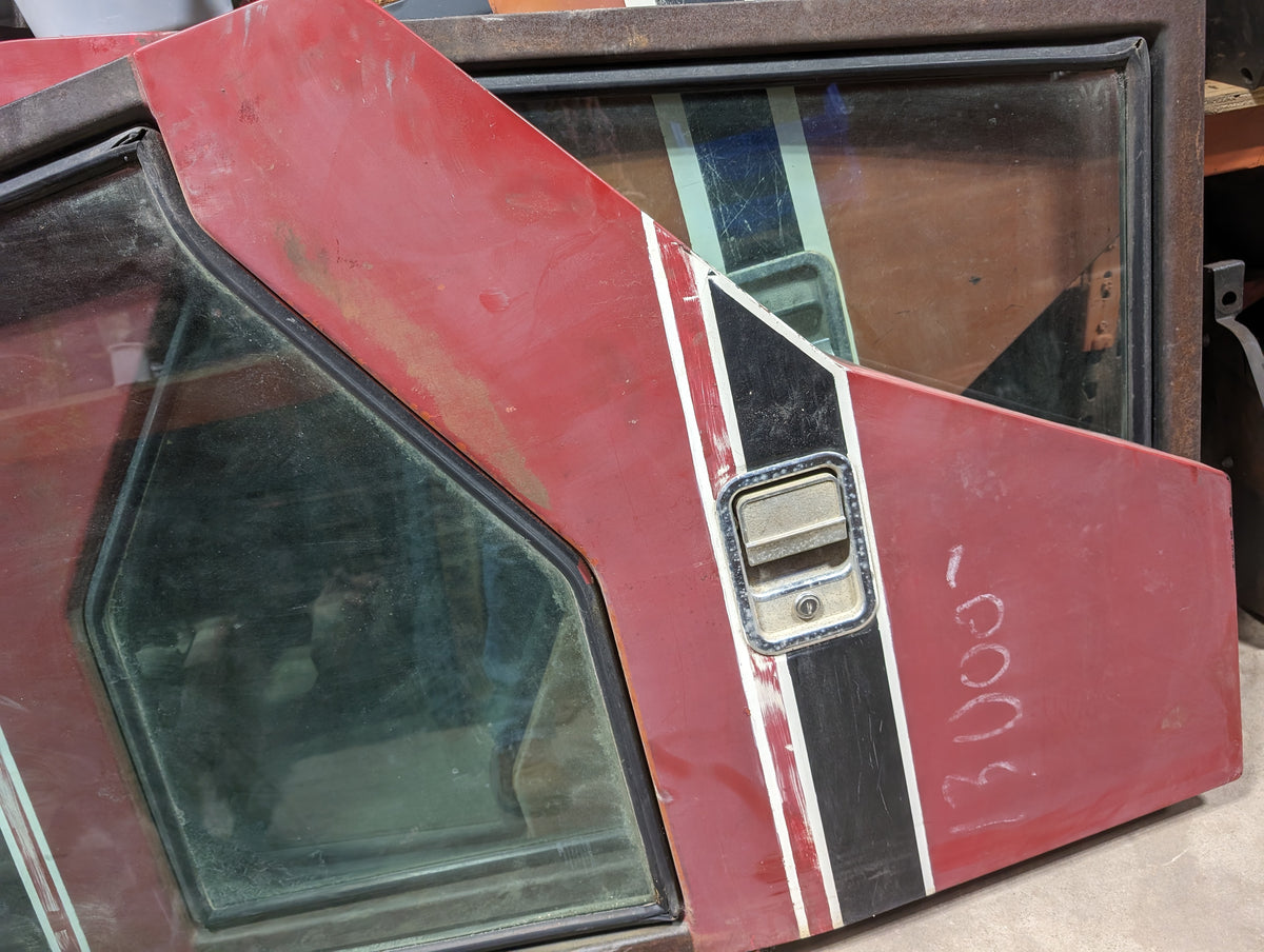 Left Cab Door IH International 143348C2 USED