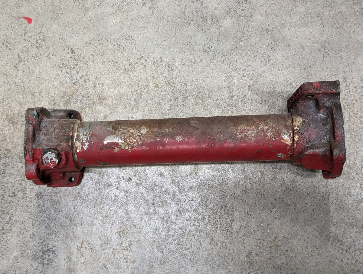 Engine Oil Cooler IH International 606896C91 USED