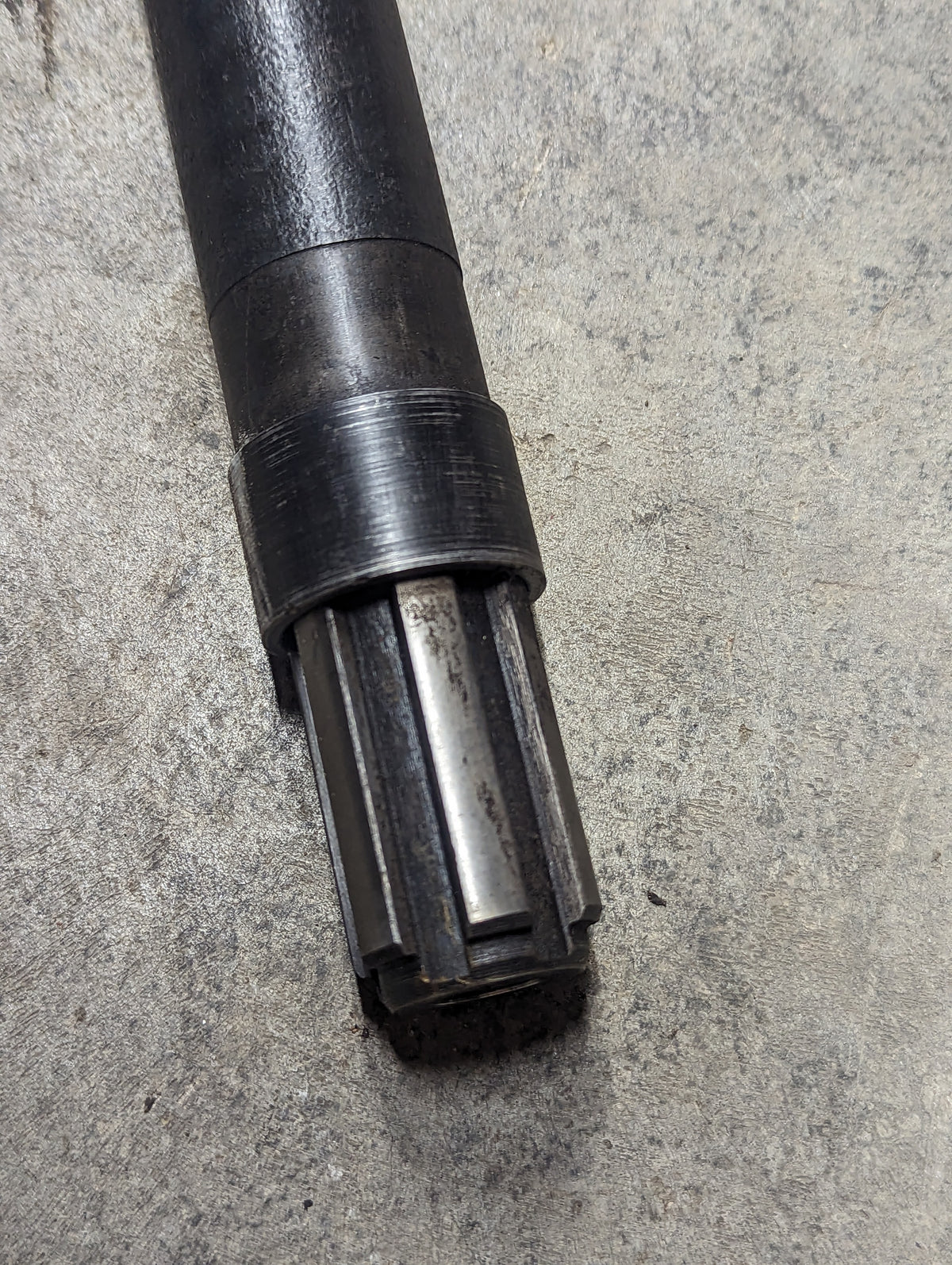 PTO Driven Shaft IH International 380103R21 USED