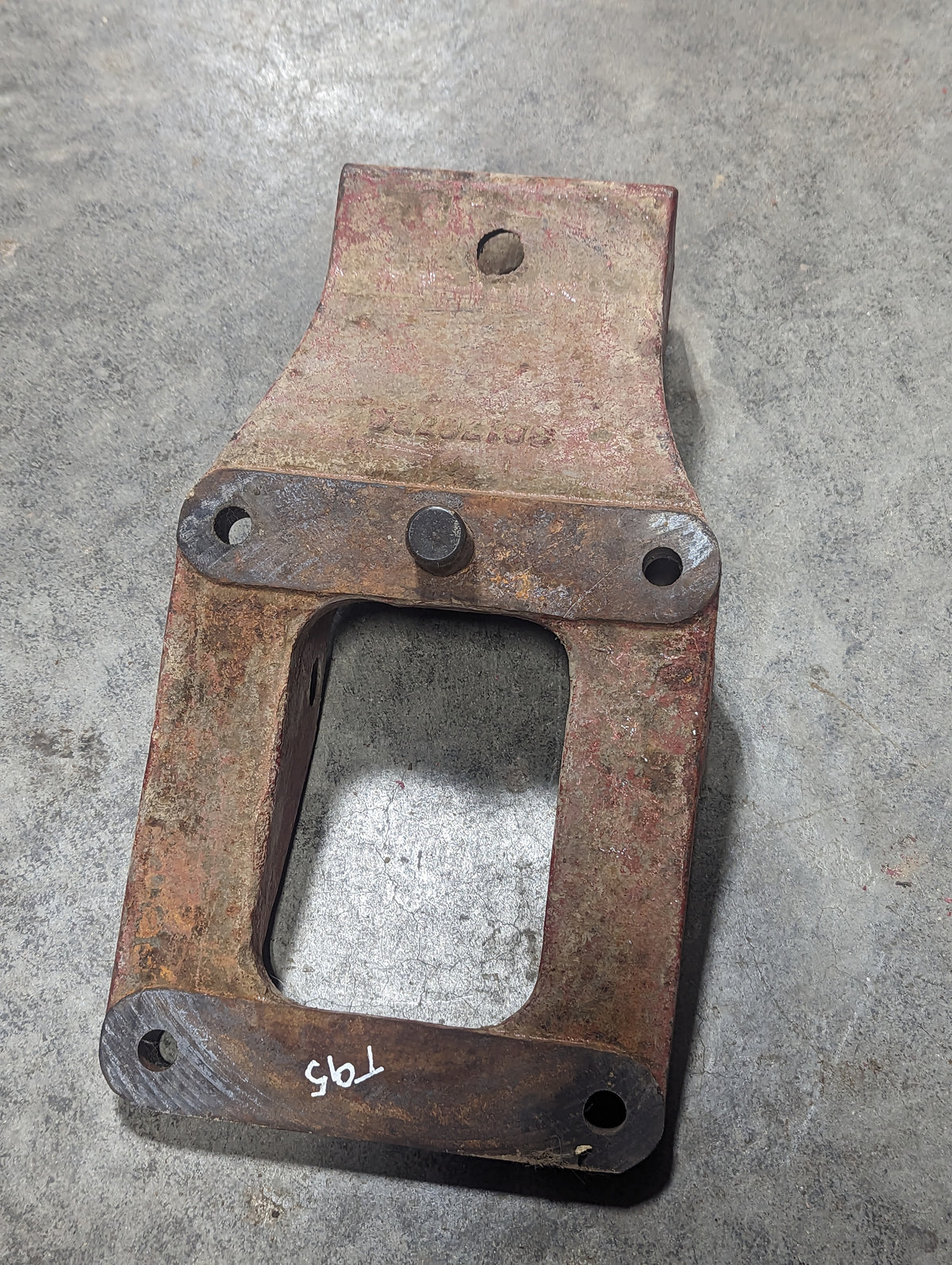 Drawbar Support IH International 381707R21 381707R1 USED