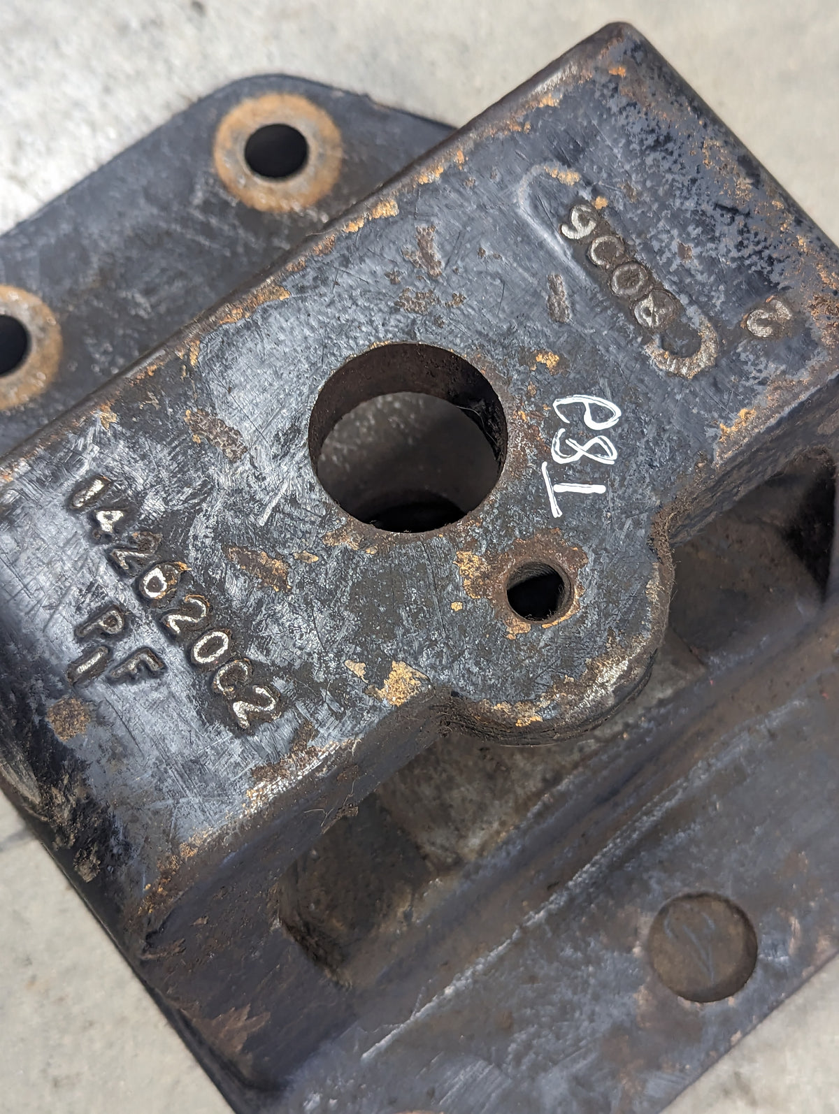 Drawbar Support IH International 142620C2 USED