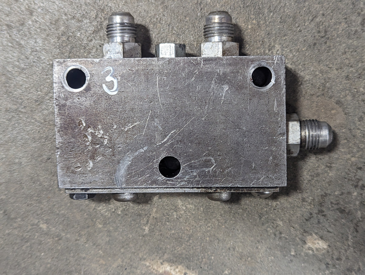 Hydraulic Seat Control Valve IH International 399088R92 USED