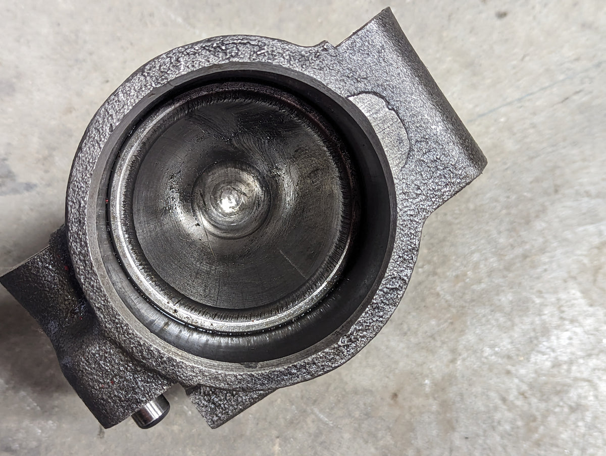 Draft Control Cylinder IH International 389576R1 USED