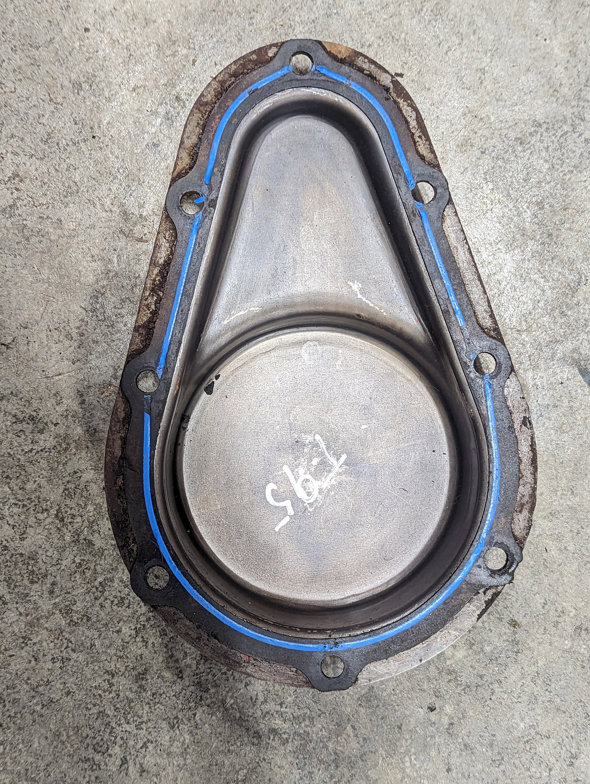 Hydraulic Oil Filter Housing IH International 382256R1 USED