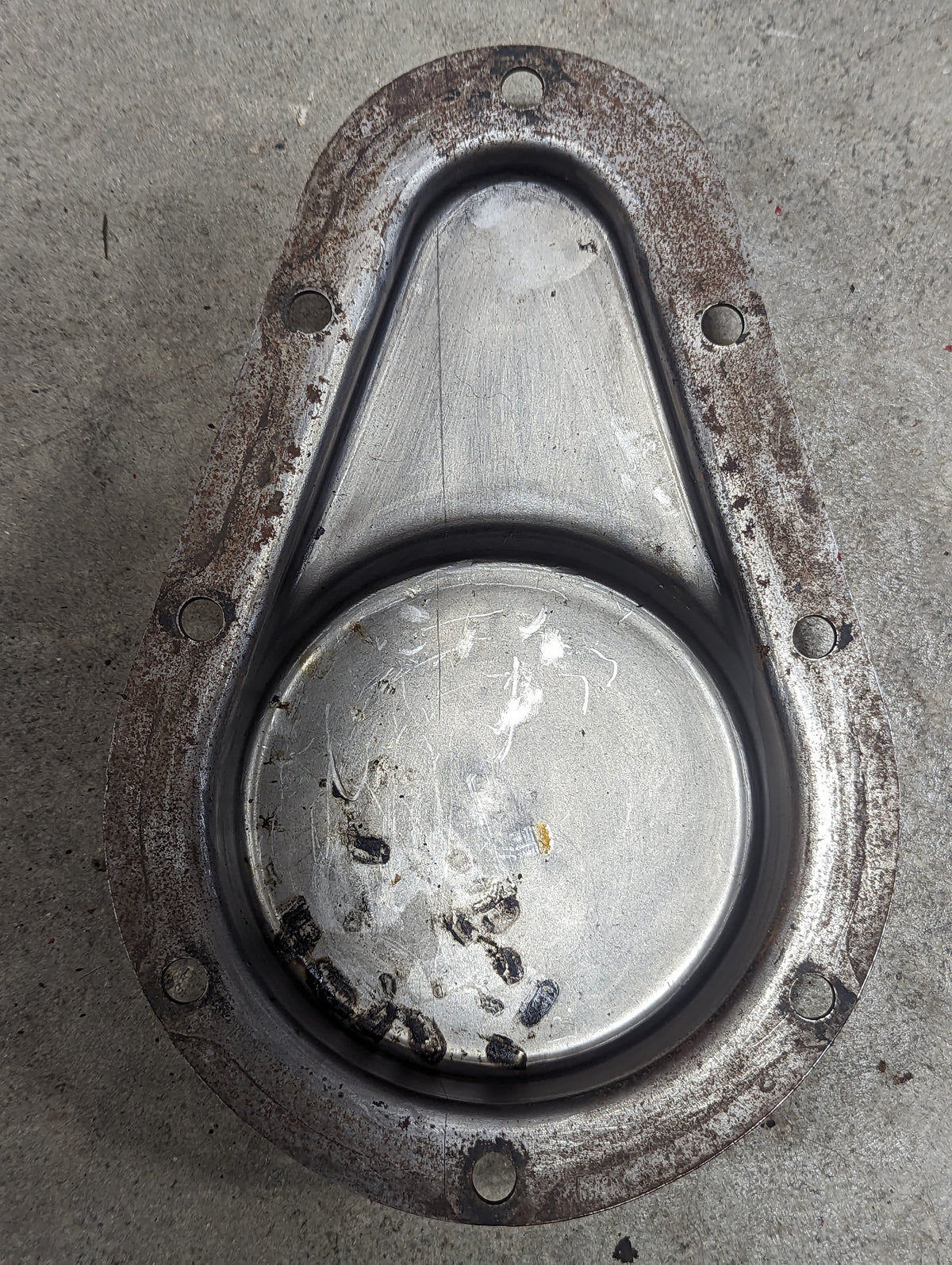 Hydraulic Oil Filter Housing IH International 382256R1 USED