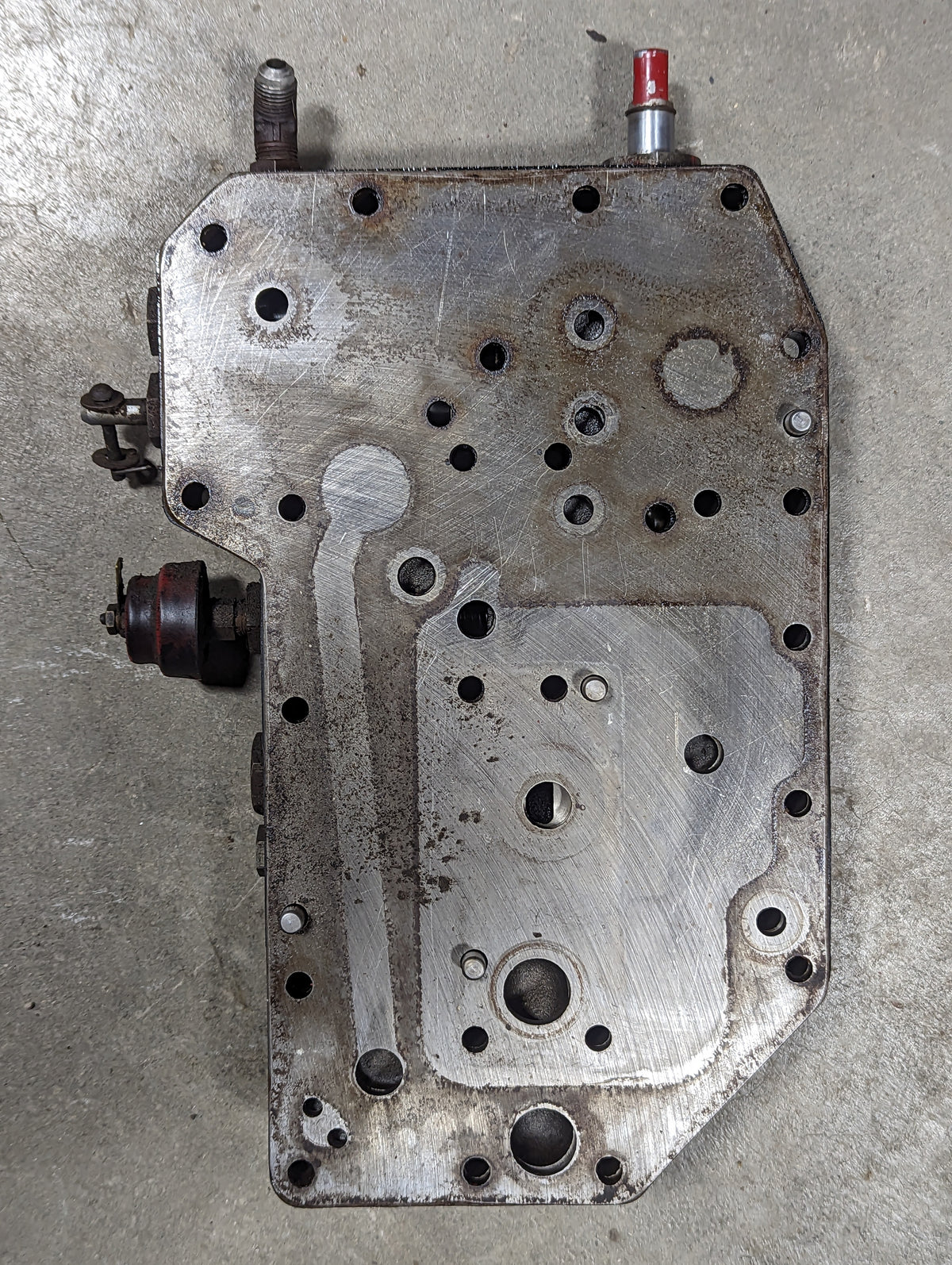 MCV Multiple Control Valve IH International 382293R92 REBUILT