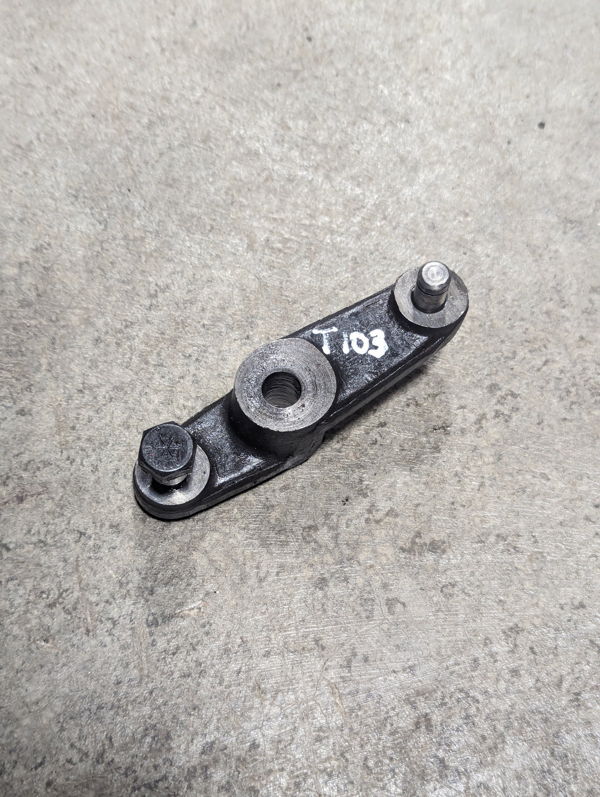 Draft Control Follow-Up Beam IH International 382843R11 USED