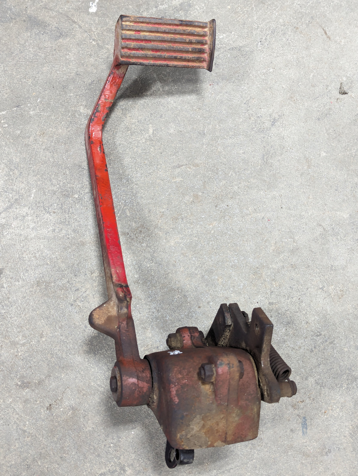 Clutch Pedal Assembly IH International 104039C2 USED