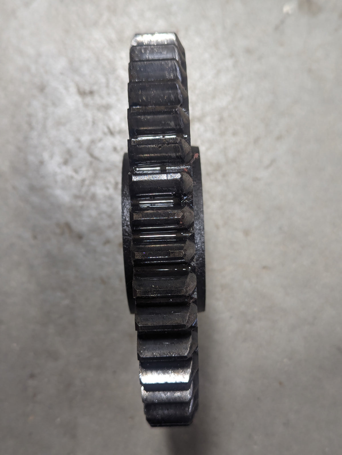 3rd Speed Driving Gear IH International 528671R1 USED