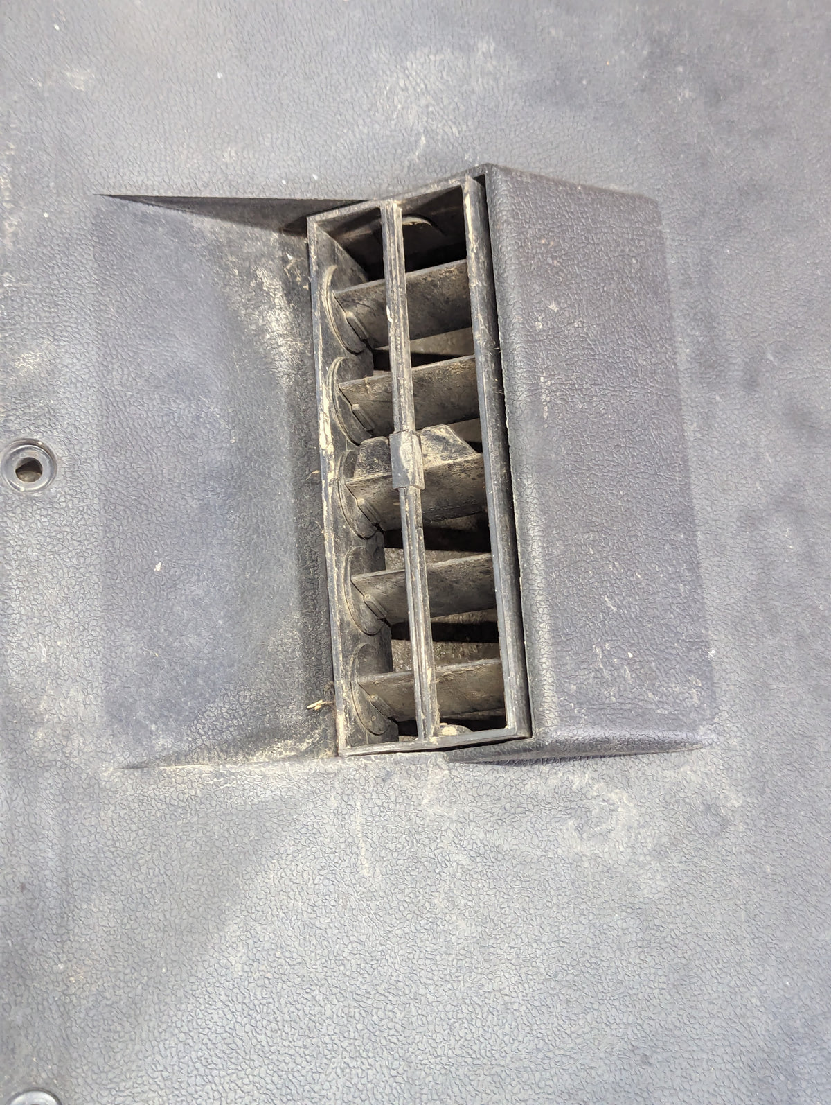 Front Headliner IH International 118194C2 11829C94 USED