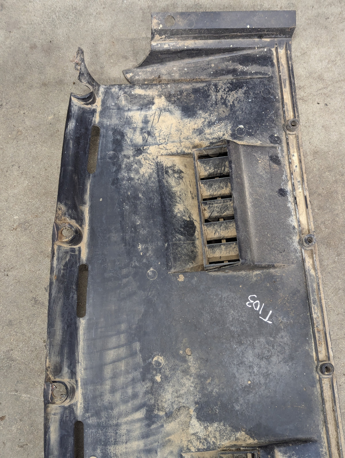 Front Headliner IH International 118194C2 11829C94 USED