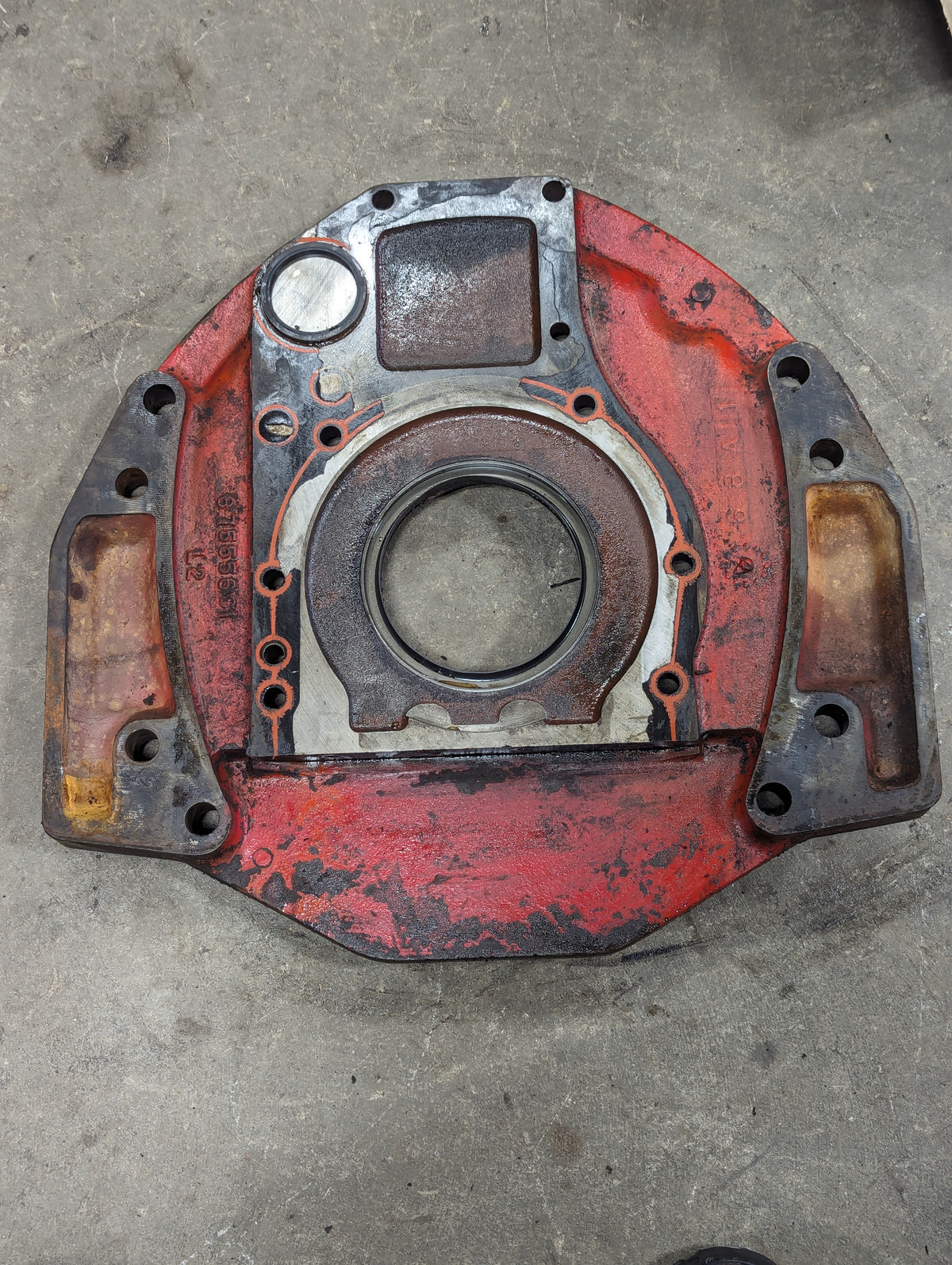 Rear Engine Plate IH International 675556C1 675556C91 USED