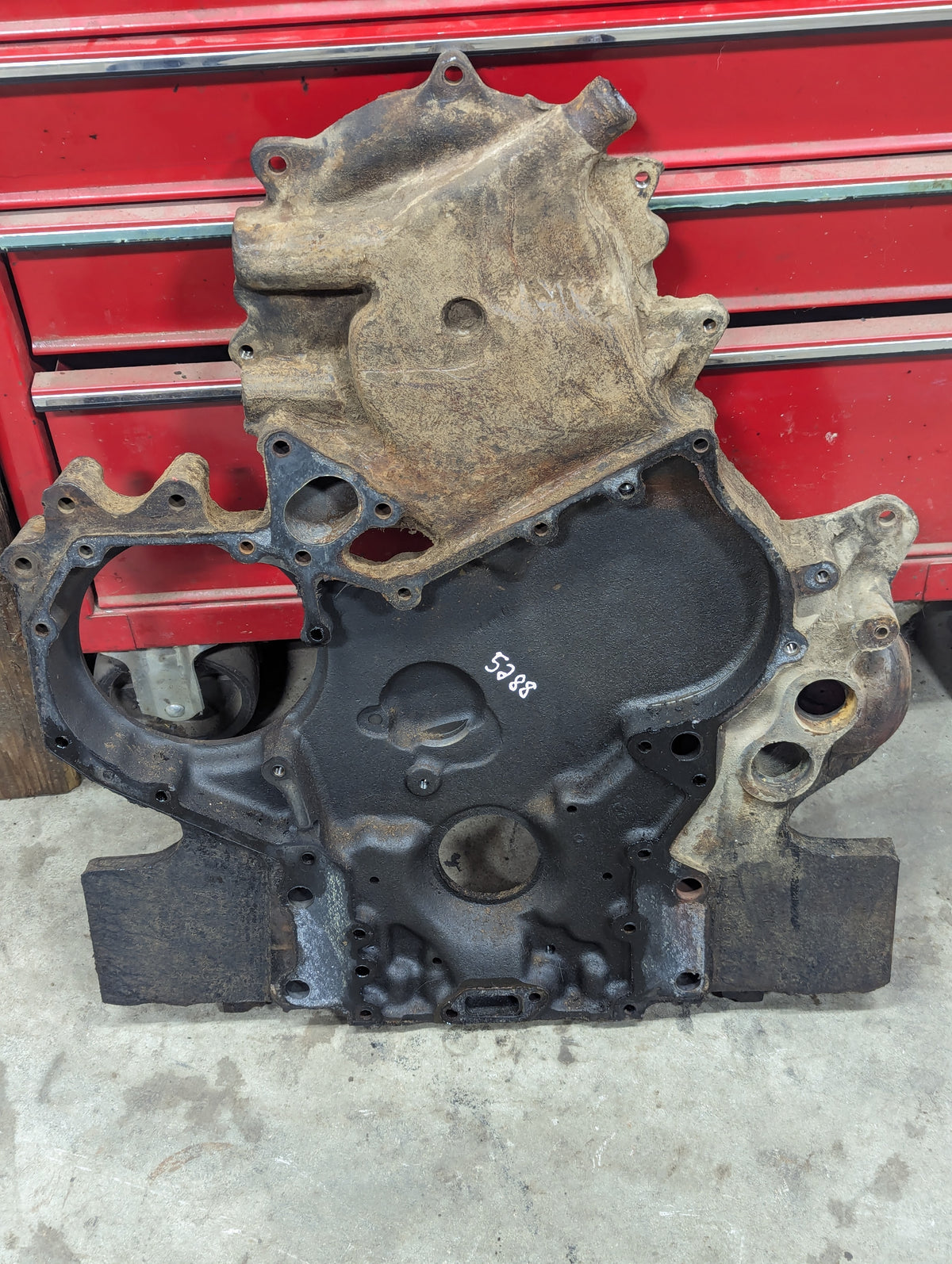 Crankcase Front Cover IH International 1802236C1 675802C1 USED