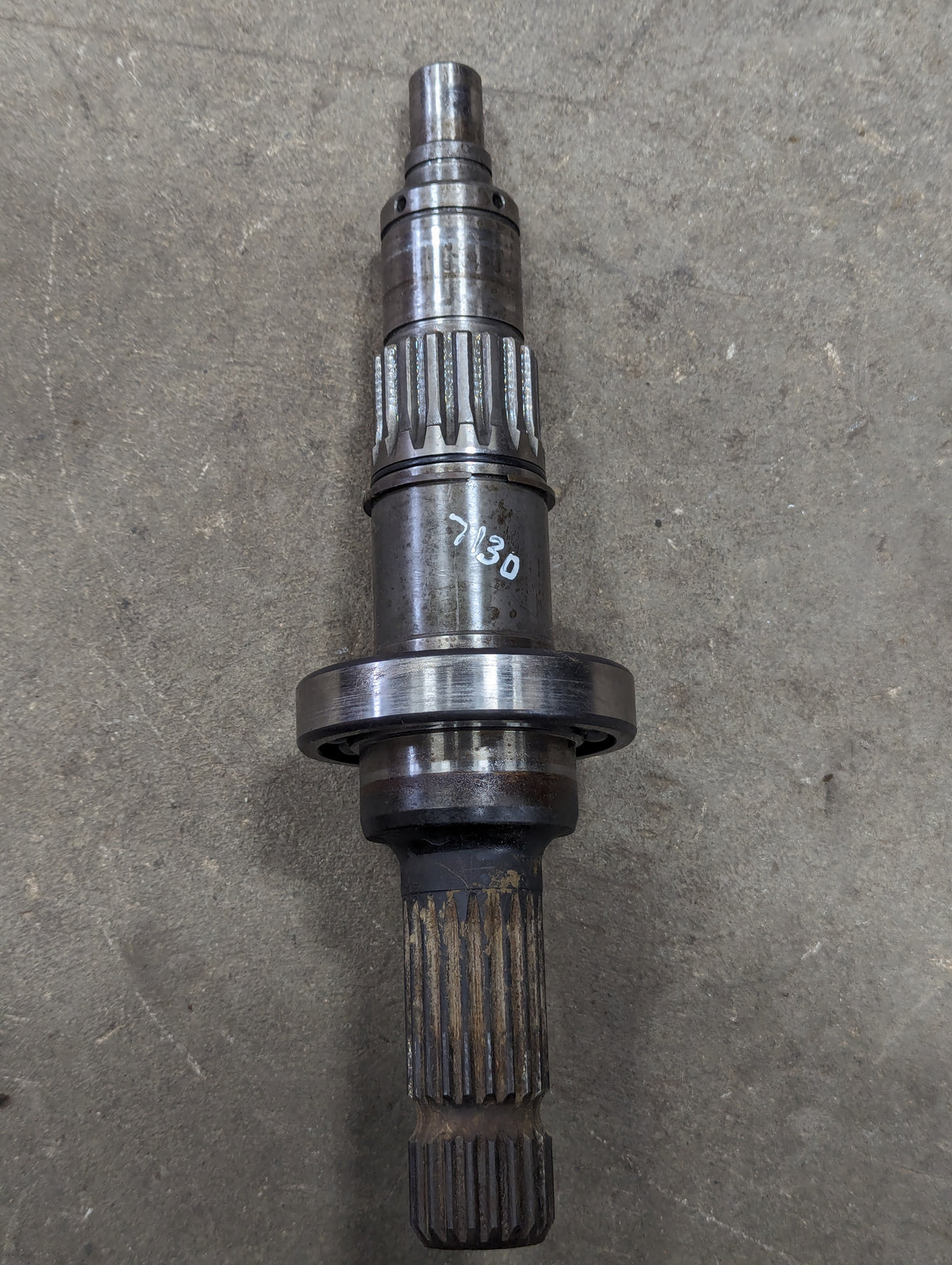 PTO Output Shaft IH International 92500C1 USED