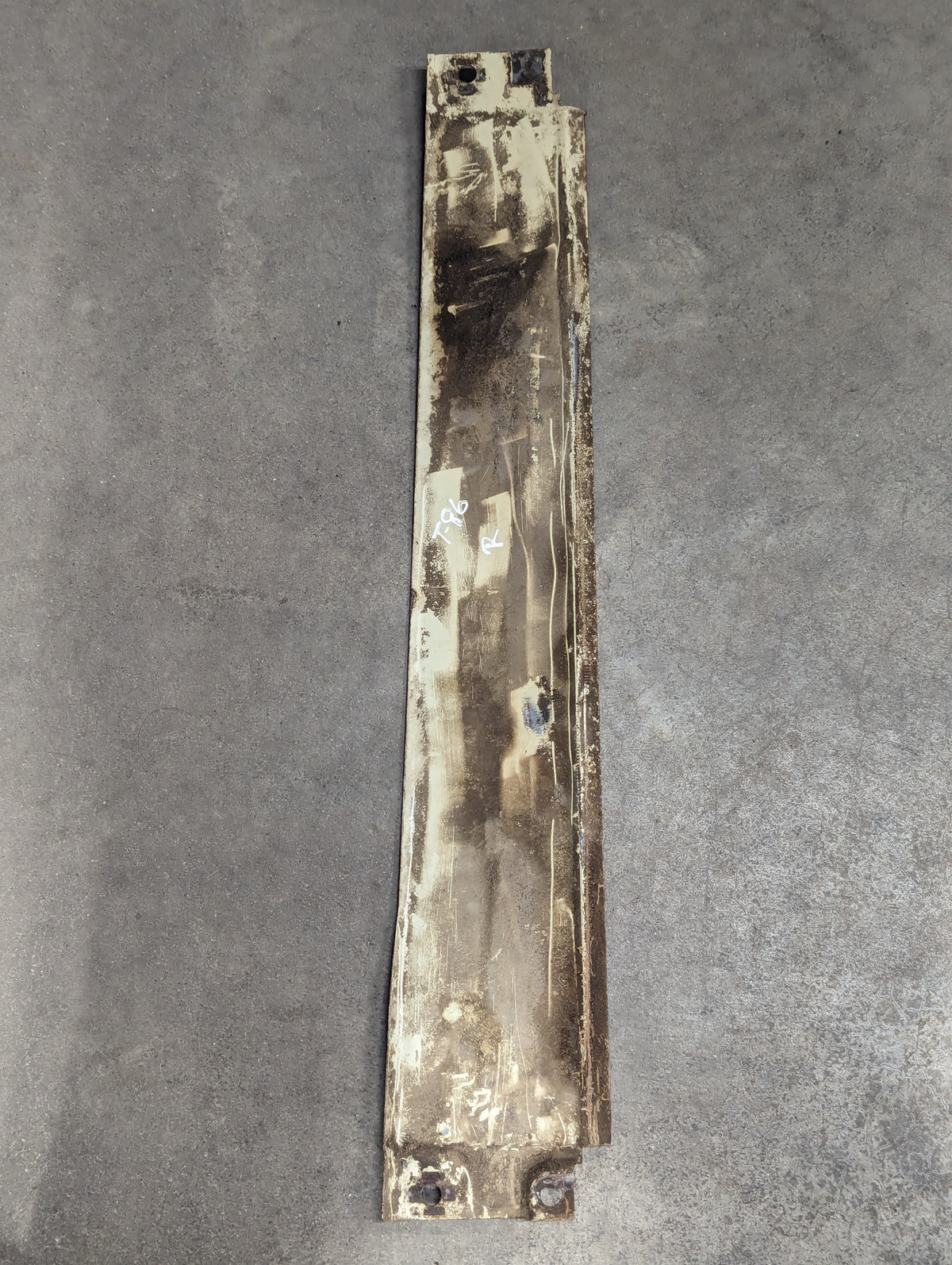 Right Rear Hood Side Panel IH International 406680R1 USED