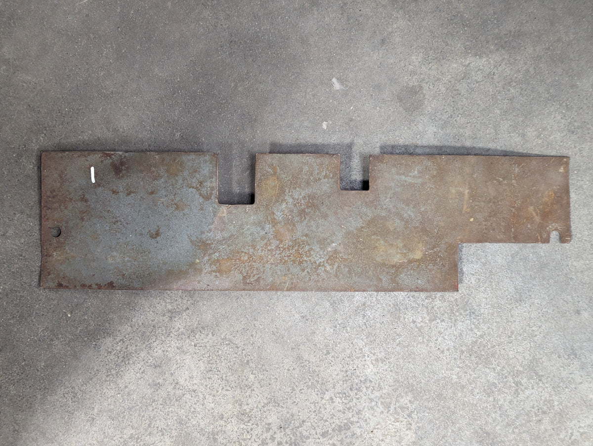 Front Heat Baffle IH International 531509R1 USED