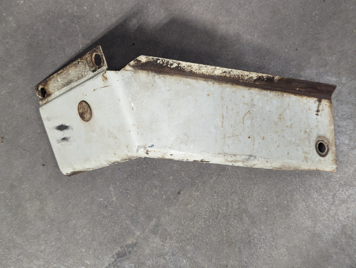 Right Steering Support Housing IH International 527782R1 USED