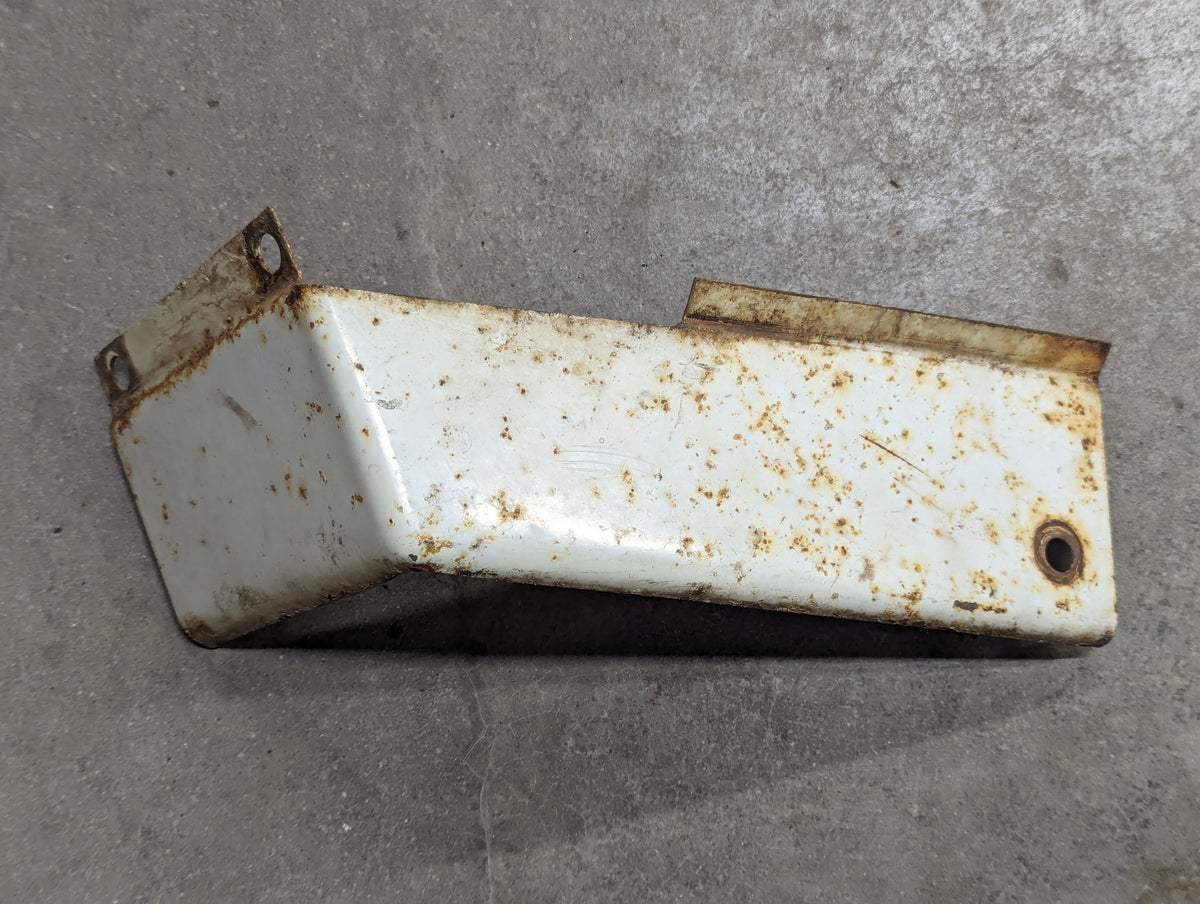 Right Steering Support Housing IH International 382643R1 397887R1 USED