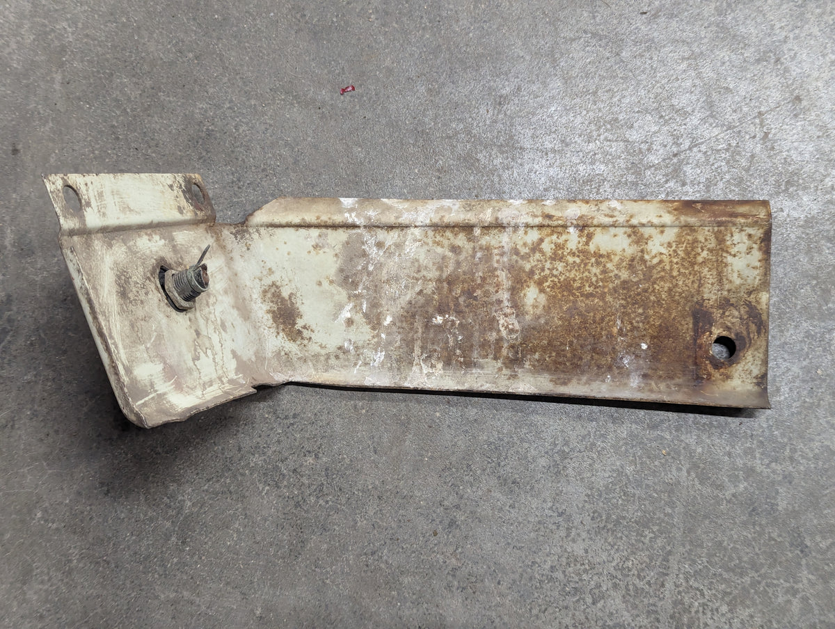 Left Steering Support Housing IH International 397886R1 USED