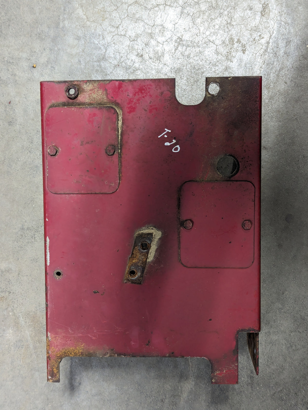 Lower Steering Support IH International 394143R2 USED