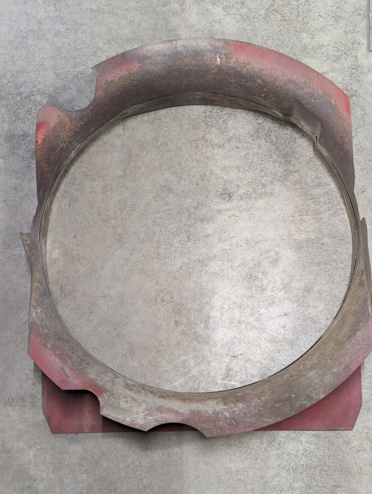 Fan Shroud IH International 67391C1 USED