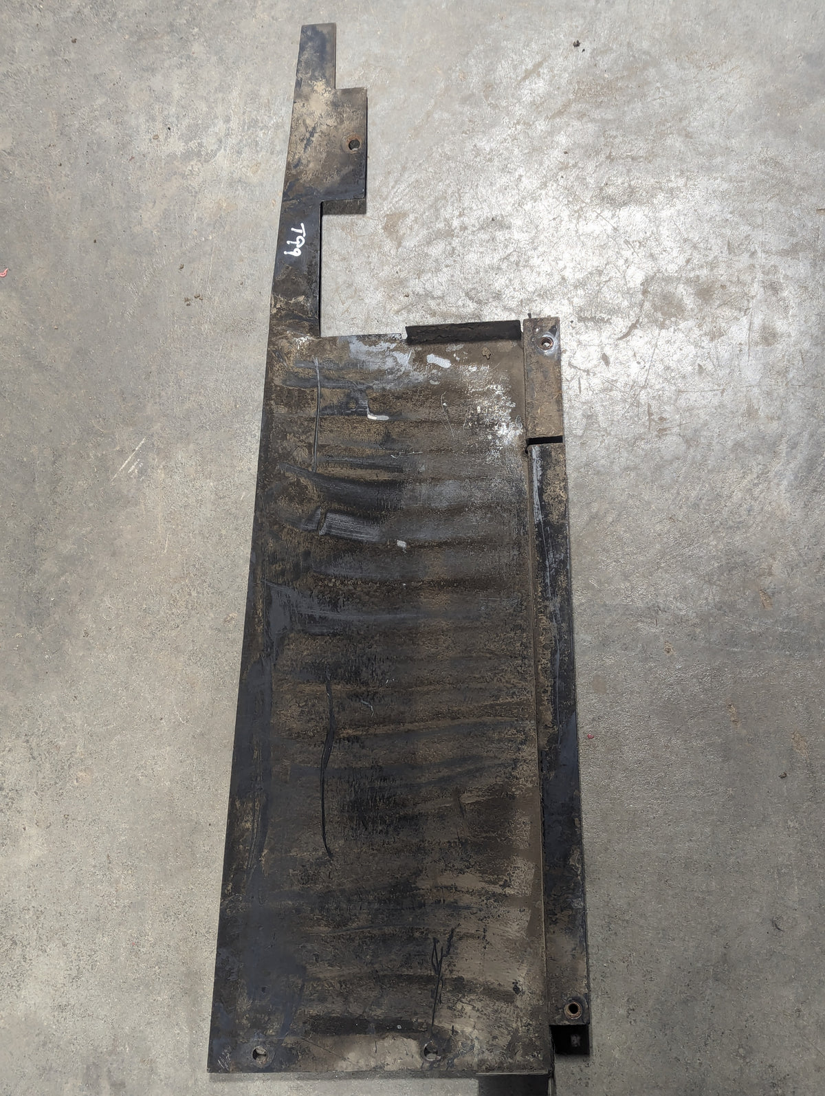 Hood Air Bypass Duct IH International 1251607C2 USED