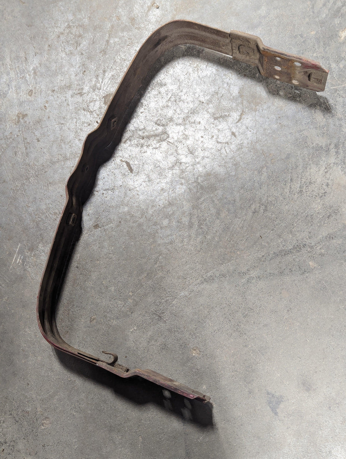 Rear Hood Frame Support IH International 395280R92 USED