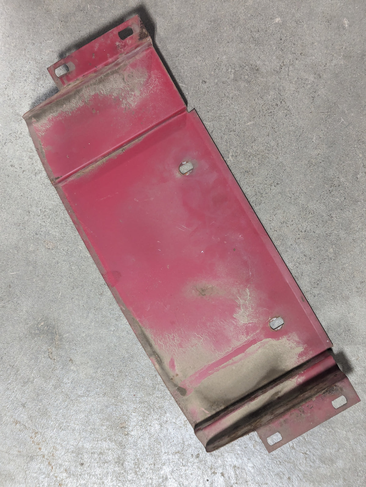 Pre-cleaner Baffle IH International 398746R1 USED