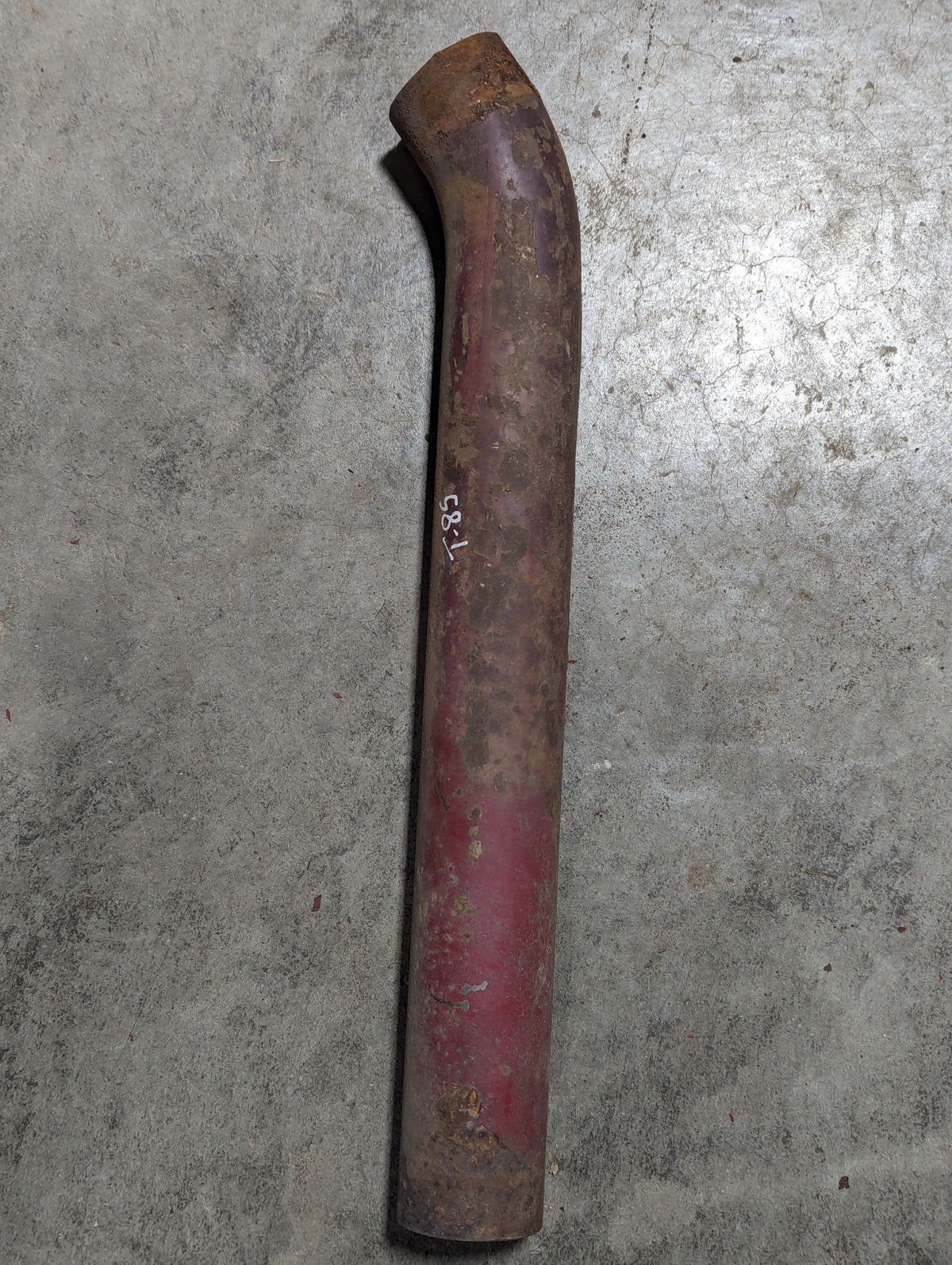 Air Cleaner Pipe IH International 380036R1 USED