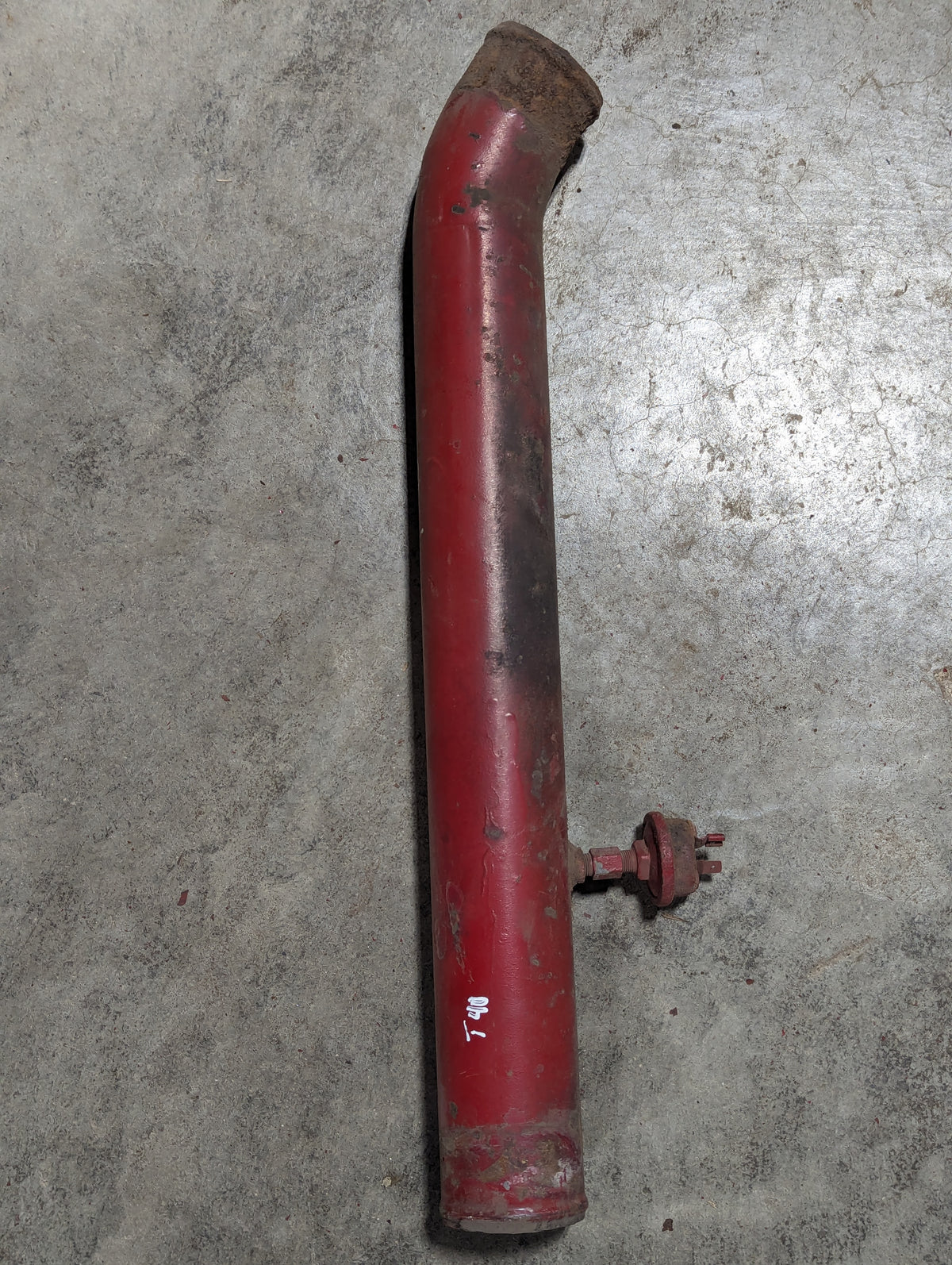 Air Cleaner Pipe IH International 396561R1 USED