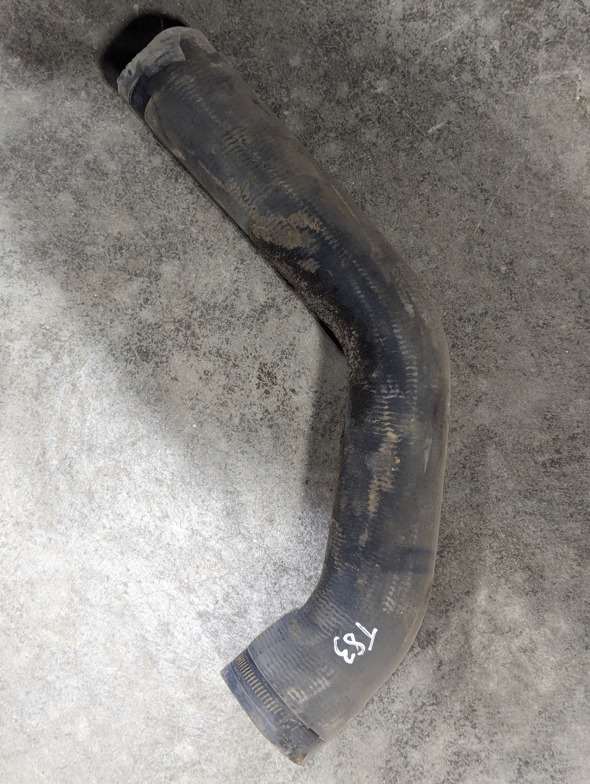 Upper Radiator Hose IH International 548216R1 USED
