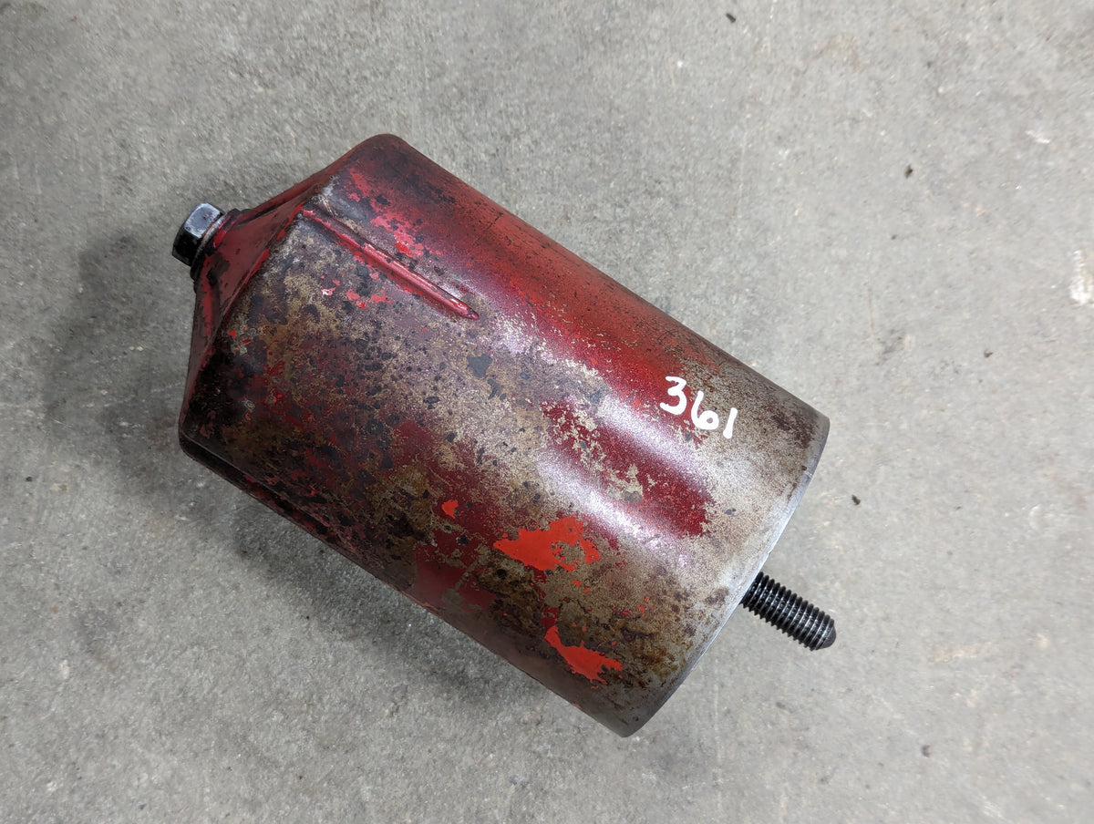 Engine Oil Filter Can IH International 349077R91 USED