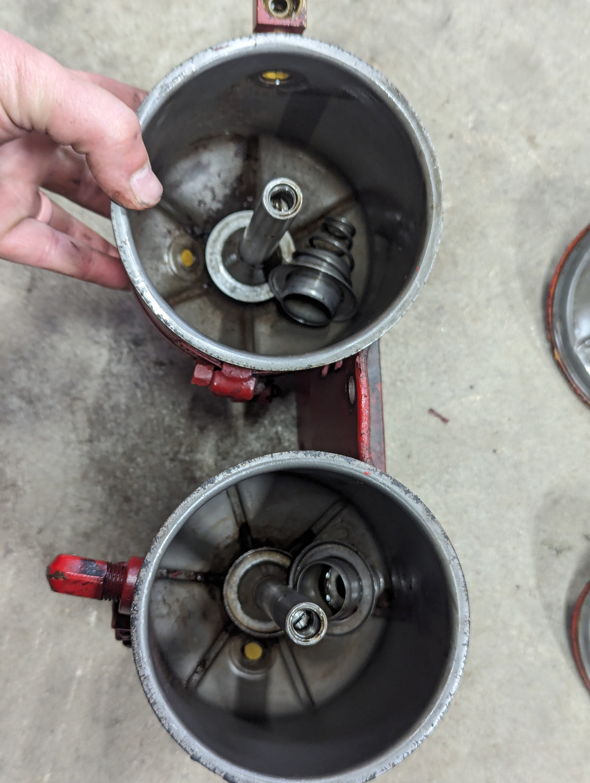 Fuel Filter Assembly IH International 345293R1 610933C91 347066R91 USED