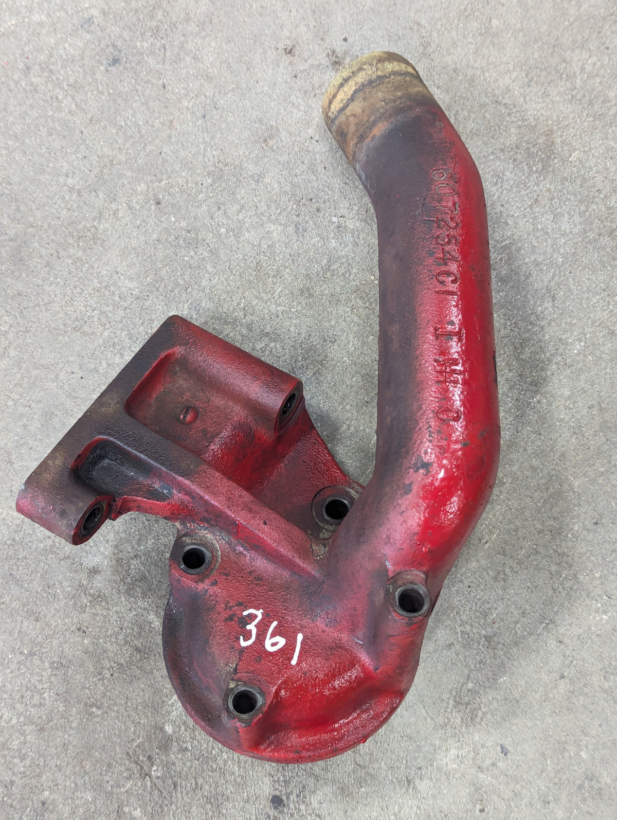 Oil Cooler Header IH International 607254C2 USED