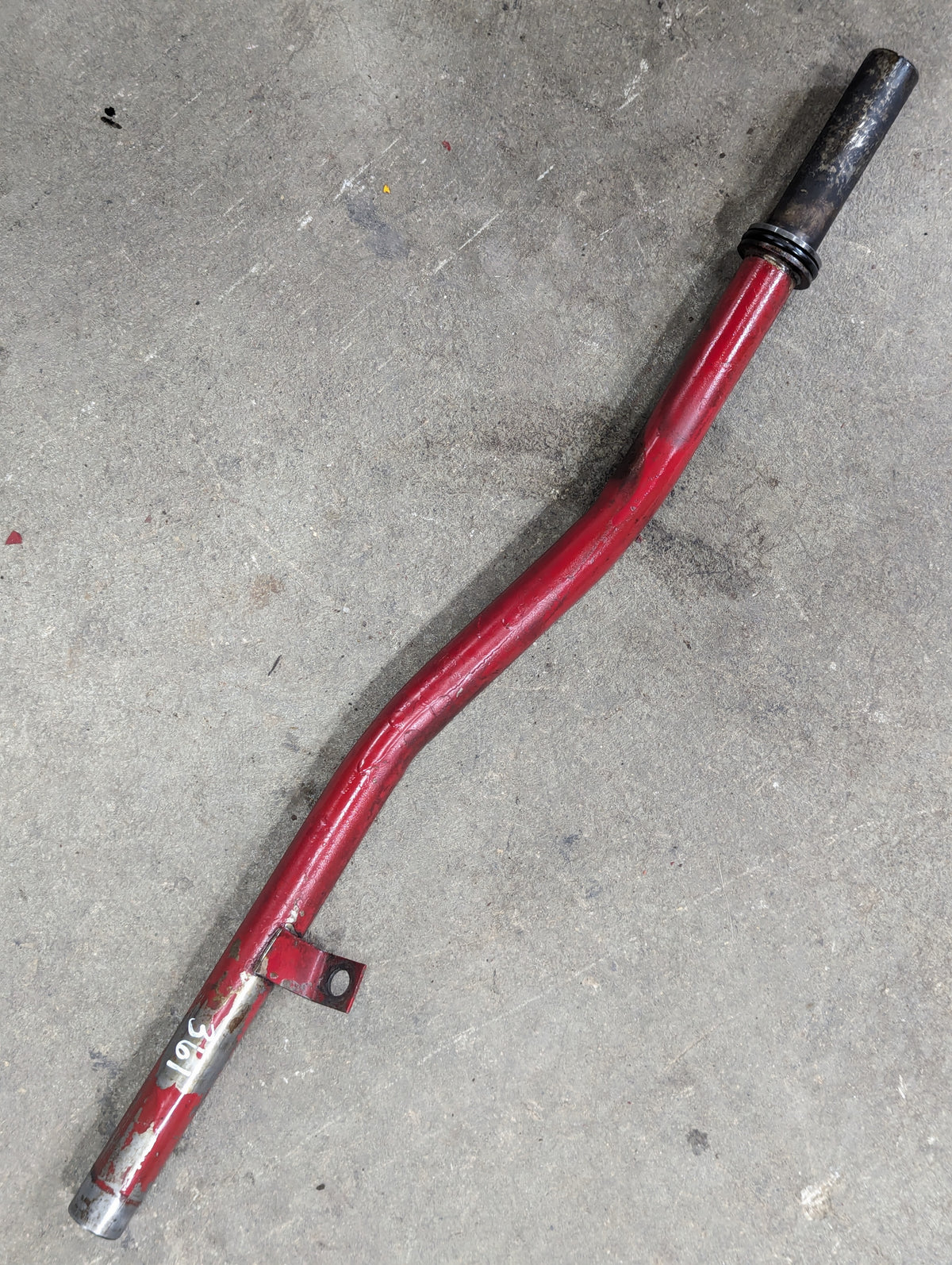 Breather Outlet Tube IH International 328957R11 USED