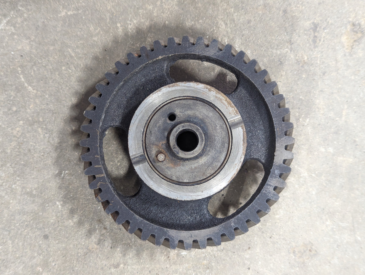 Idler Gear & Hub IH International 367577R1 530973R1 USED