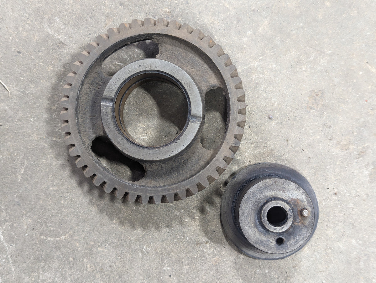 Idler Gear & Hub IH International 367577R1 530973R1 USED