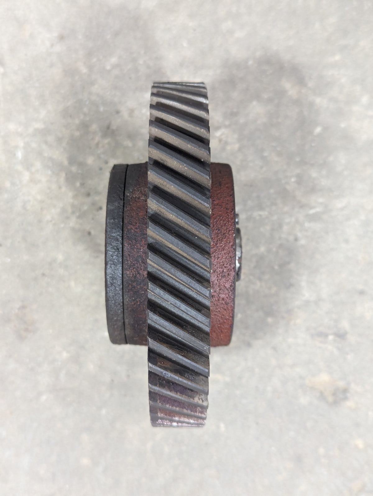 Idler Gear & Hub IH International 367577R1 530973R1 USED