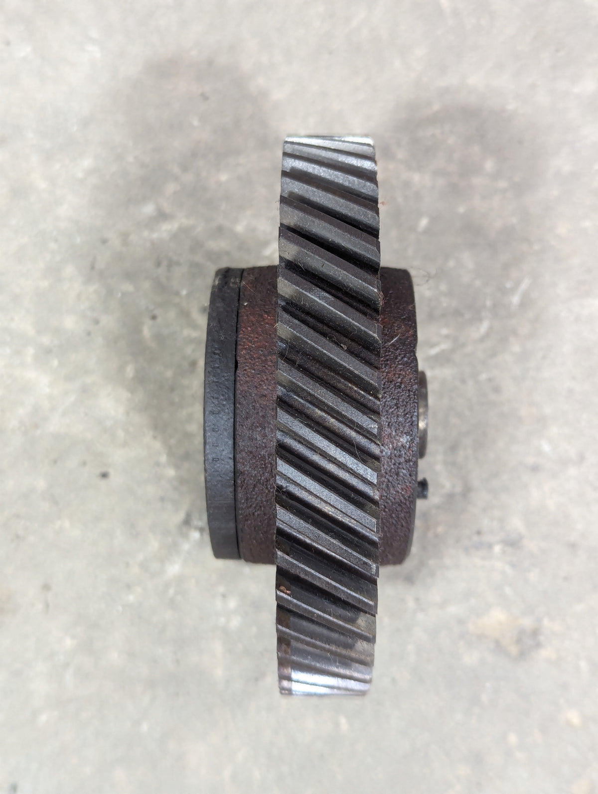 Idler Gear & Hub IH International 367577R1 530973R1 USED